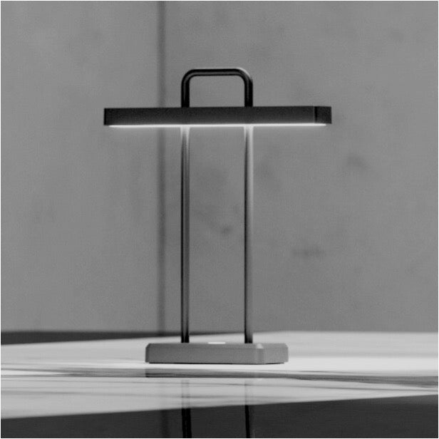 VANOOM ARCH - 2024 Collection | Aufladbare LED-Designer Tischlampe im Avantgard-Design